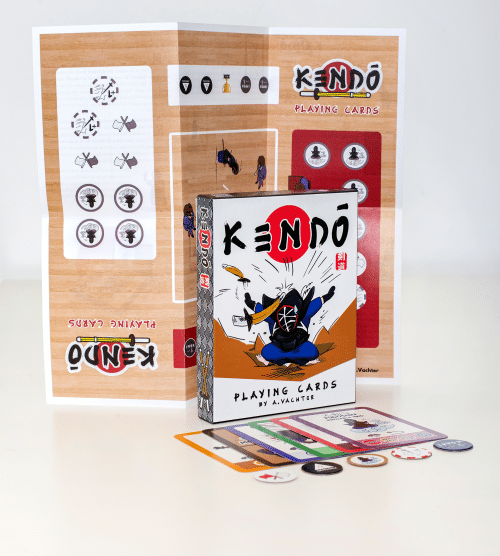 Kendo Playing Cards – a játék doboza, kártyái, tokenjei és játéktáblája